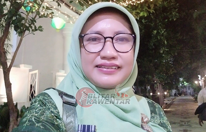 Dian Novi Rianti, S.Pd (Guru Matematika SMKN 1 Kademangan)