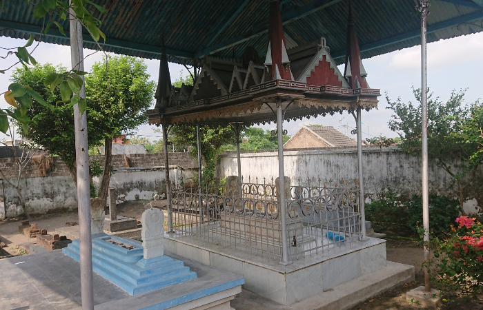 Sejarah Makam Gatung Di Blitar yang hingga saat ini masih ramai
