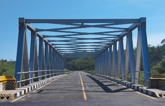 JLS Blitar menuju Malang Dengan Akses Jalan Yang Sangat Nyaman Untuk Buat Dikendarai