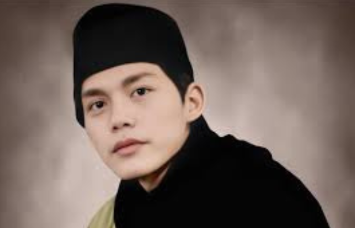 Gus Iqdam memberikan amalan dalam di bulan rajab.