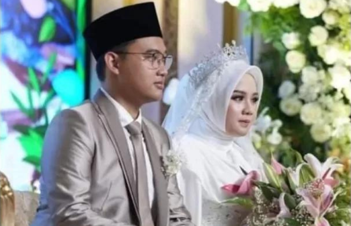 Agus Dinu Muhammad atau yang akrab disebut dengan Gus Soni Ploso resmi melamar  Ning chasna nayluver anak dari Gus Kautsar.