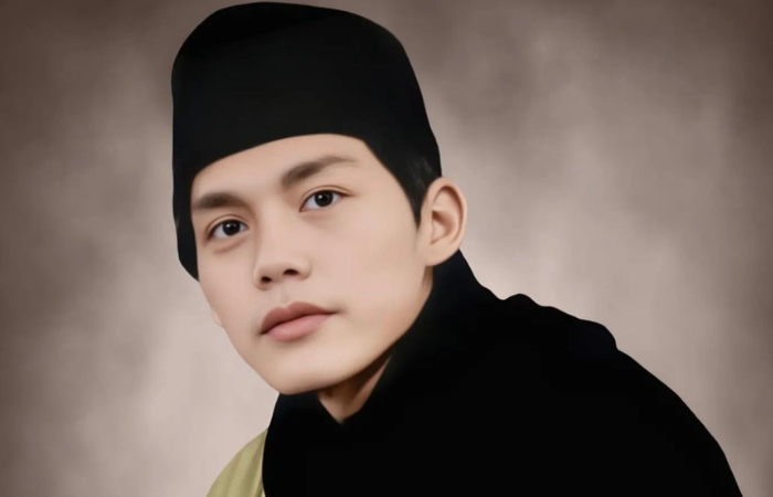Kisah ini mengingatkan kita akan pentingnya menghormati dan menghargai guru-guru kita.