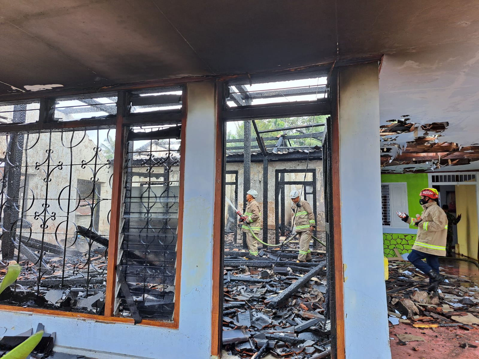 Kebakaran rumah yang terjadi di Gandusari, Blitar