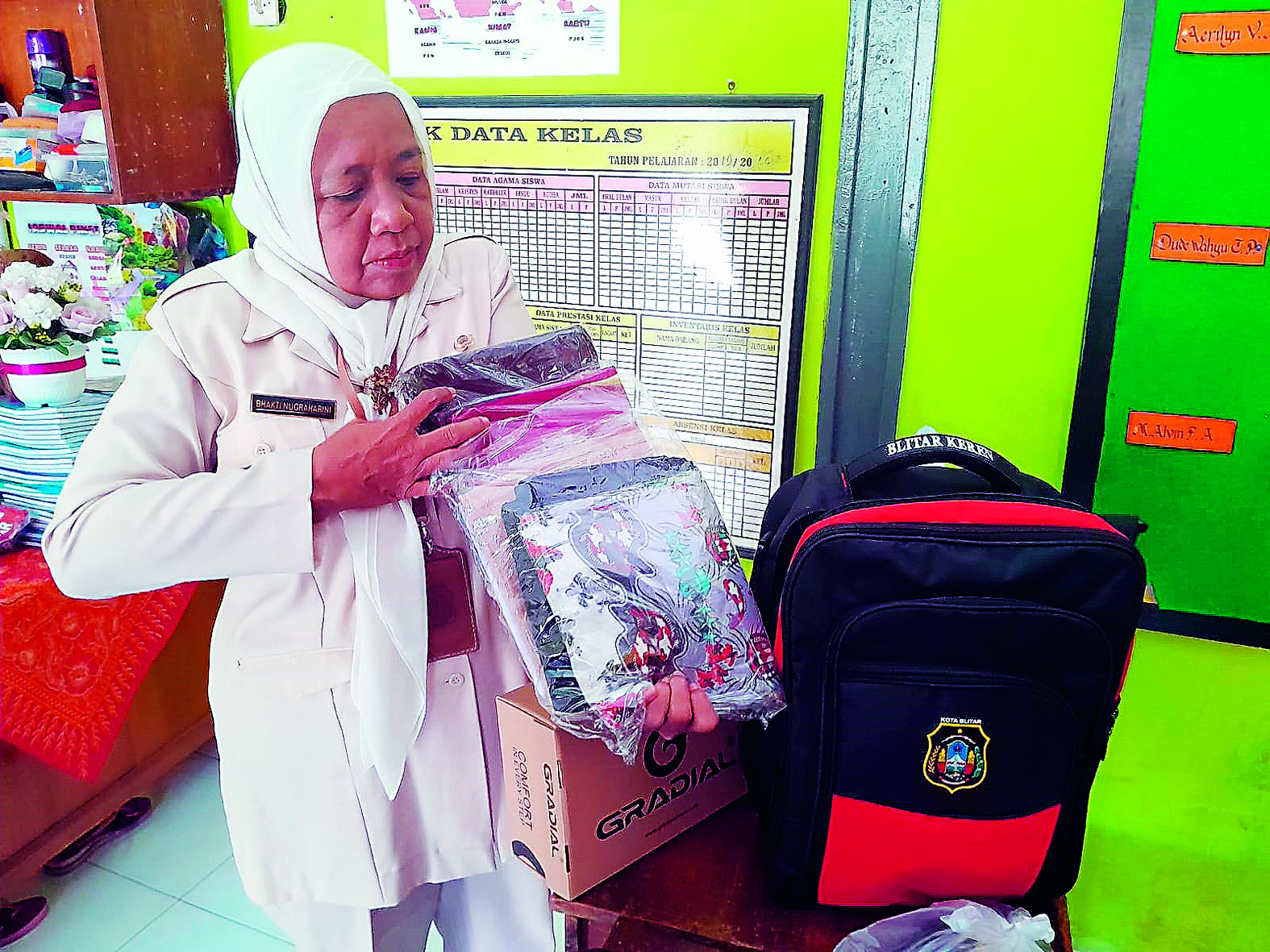 UNTUK GENERASI: Pemkot Blitar menyiapkan pengadaan seragam gratis mulai jenjang SD hingga SMP