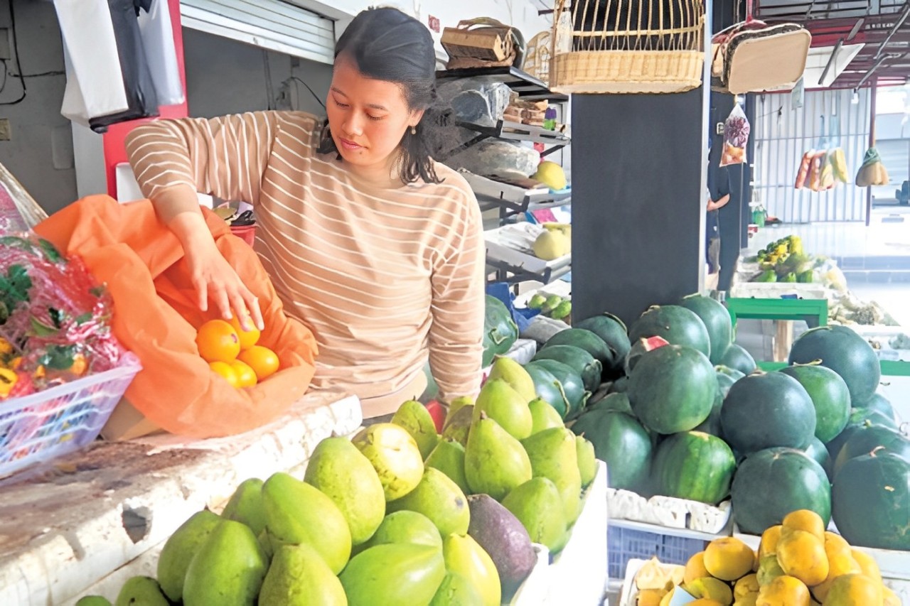 SEGAR: Momen Ramadan menjadi momen berburu buah-buahan untuk menu berbuka puasa.