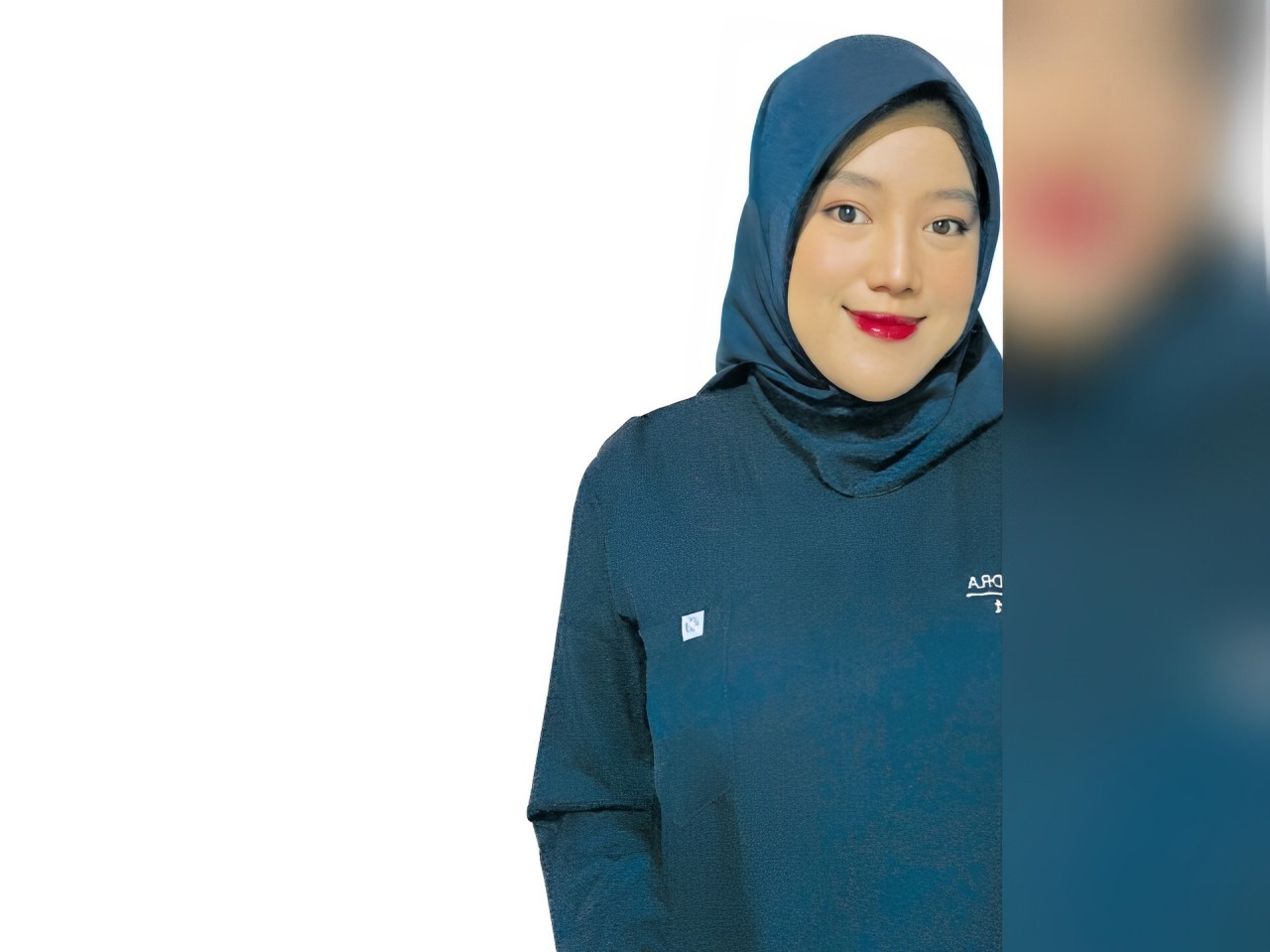 TALENTA: Mei Chandra Budi Lestari perawat muda di RSUD Ngudi Waluyo yang pernah terbitkan buku.