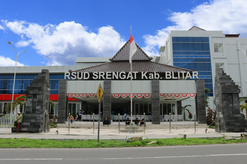 SARANA PUBLIK: RSUD Srengat selalu beri pelayanan optimal untuk meningkatkan kesehatan masyarakat