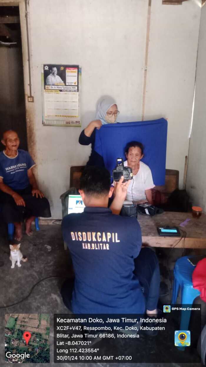 Dispendukcapil Kabupaten Blitar data penduduk nonpermanen dan rentan adminduk