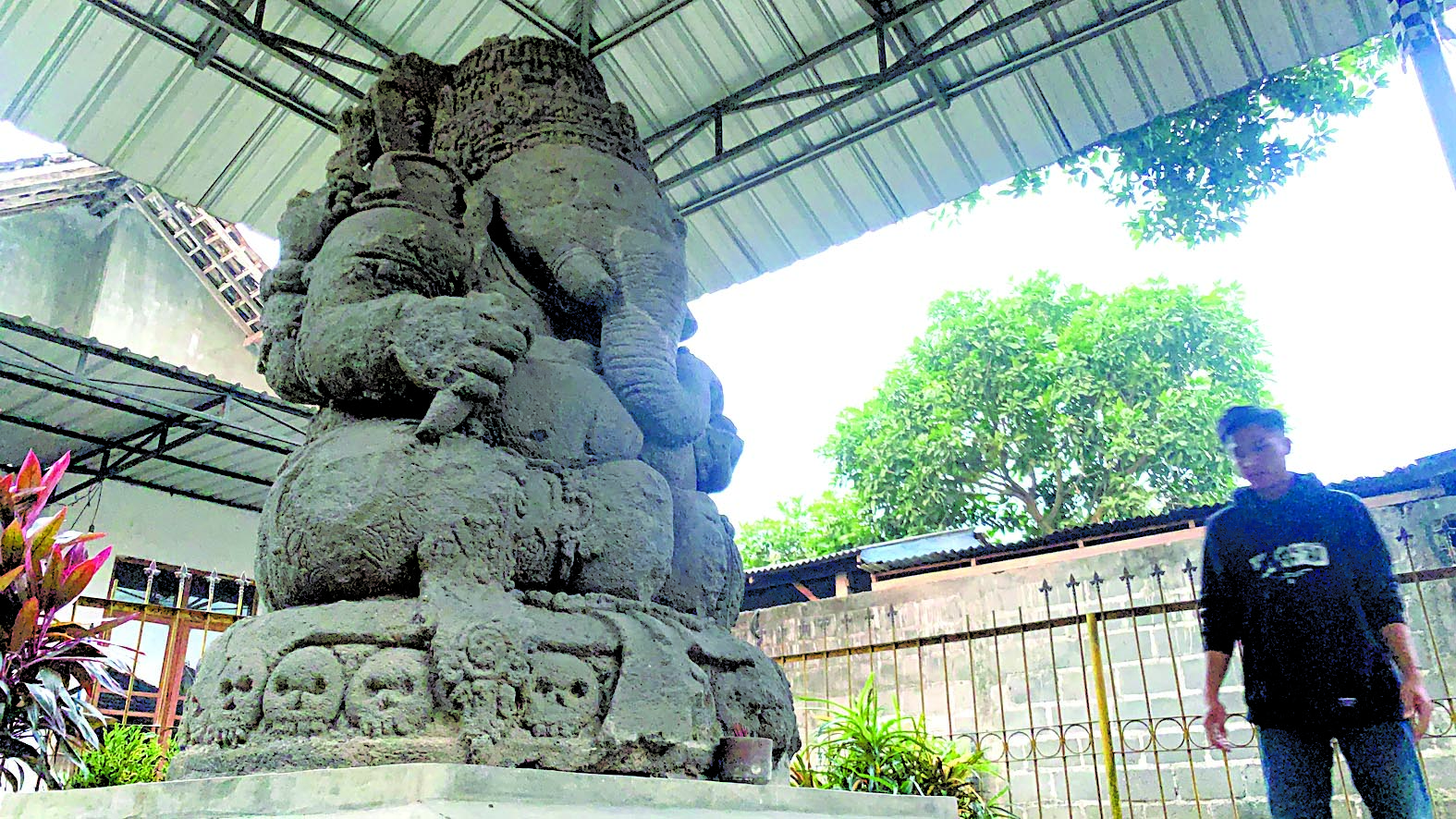 BERSEJARAH: Tampak arca Ganesha di Dusun Boro, Desa Tuliskriyo, Kecamatan Sanankulon.