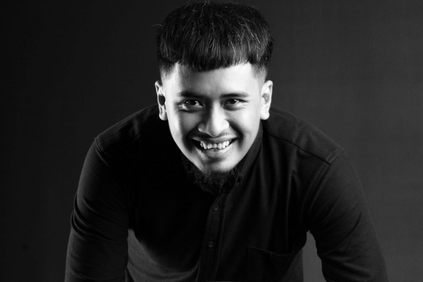 ULET: Mas Nip, berawal dari sekedar ikut teman, tertarik dan menemukan jenis fotografi yang disukai.