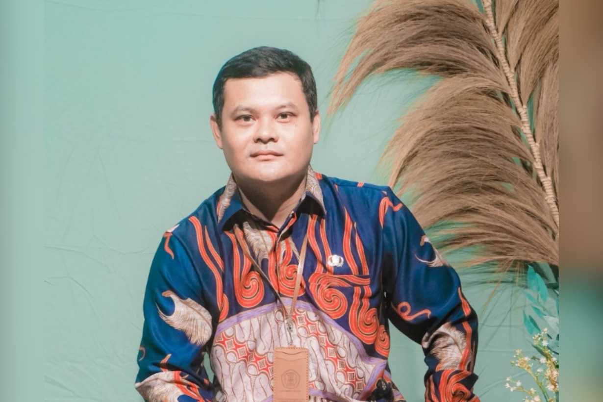 BAGUS ADI SAPUTRO, S.Pd (Guru BK SMPN 6 Blitar)