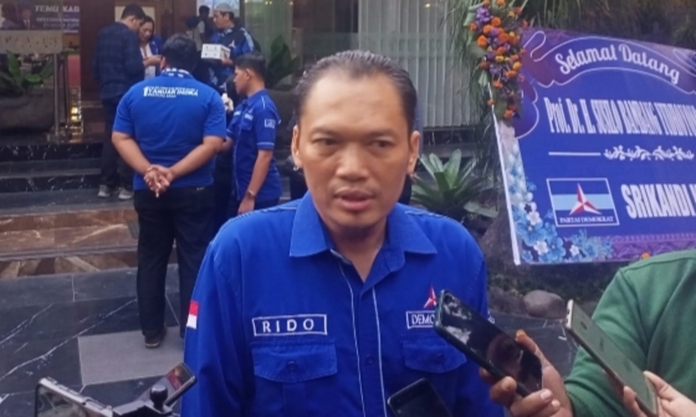Ketua DPC Partai Demokrat Kota Blitar Rido Handoko