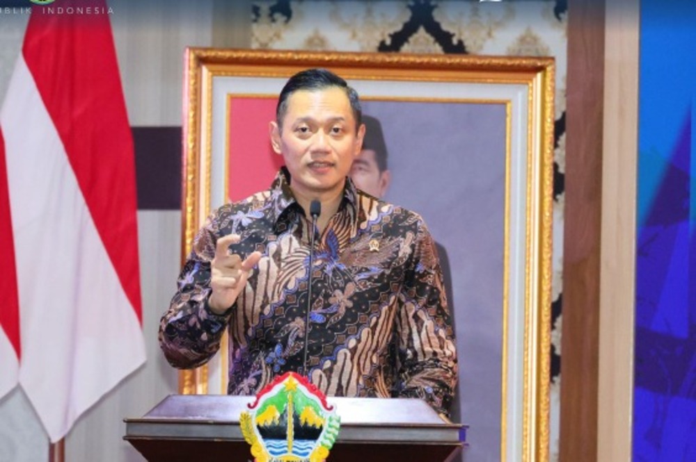 Menteri Agraria dan Tata Ruang/Kepala Badan Pertanahan Nasional (ATR/BPN), Agus Harimurti Yudhoyono (AHY) menanggapi kasus kejahatan siber terhadap Pusat Data Nasional (PDN)