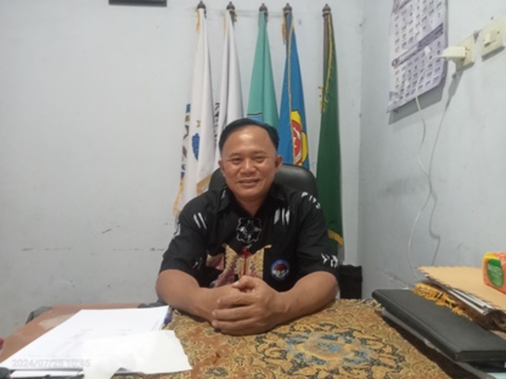 Kepala Desa (Kades) Rejoso, Kecamatan Binangun, Wawan Aprillianto
