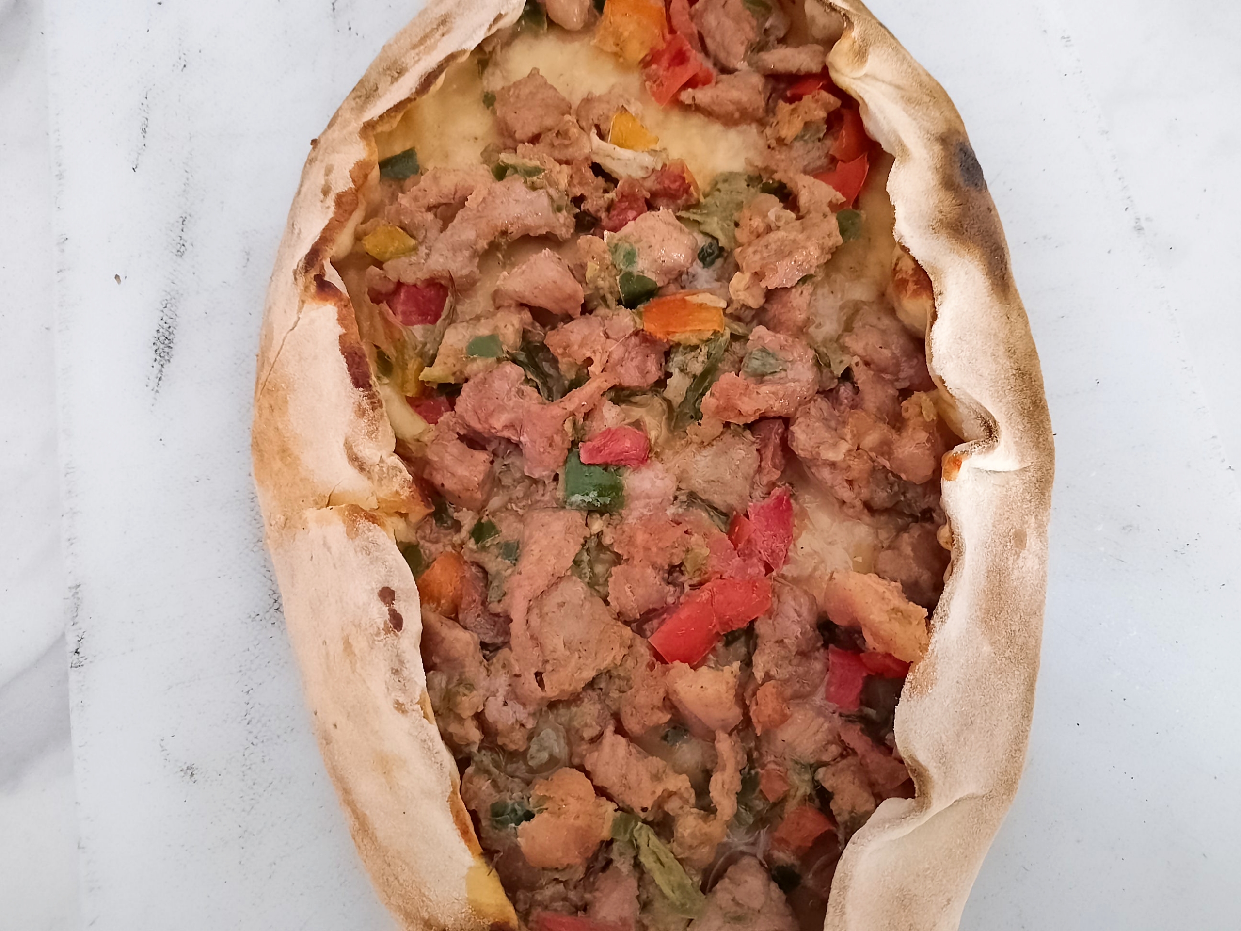 RENYAH: Pide Pizza kuliner khas Turki kini bisa dinikmati warga Blitar Raya
