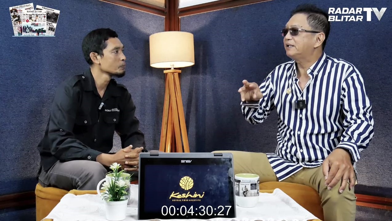 Wawancara tim Radar Blitar dengan Agus Ibrahim