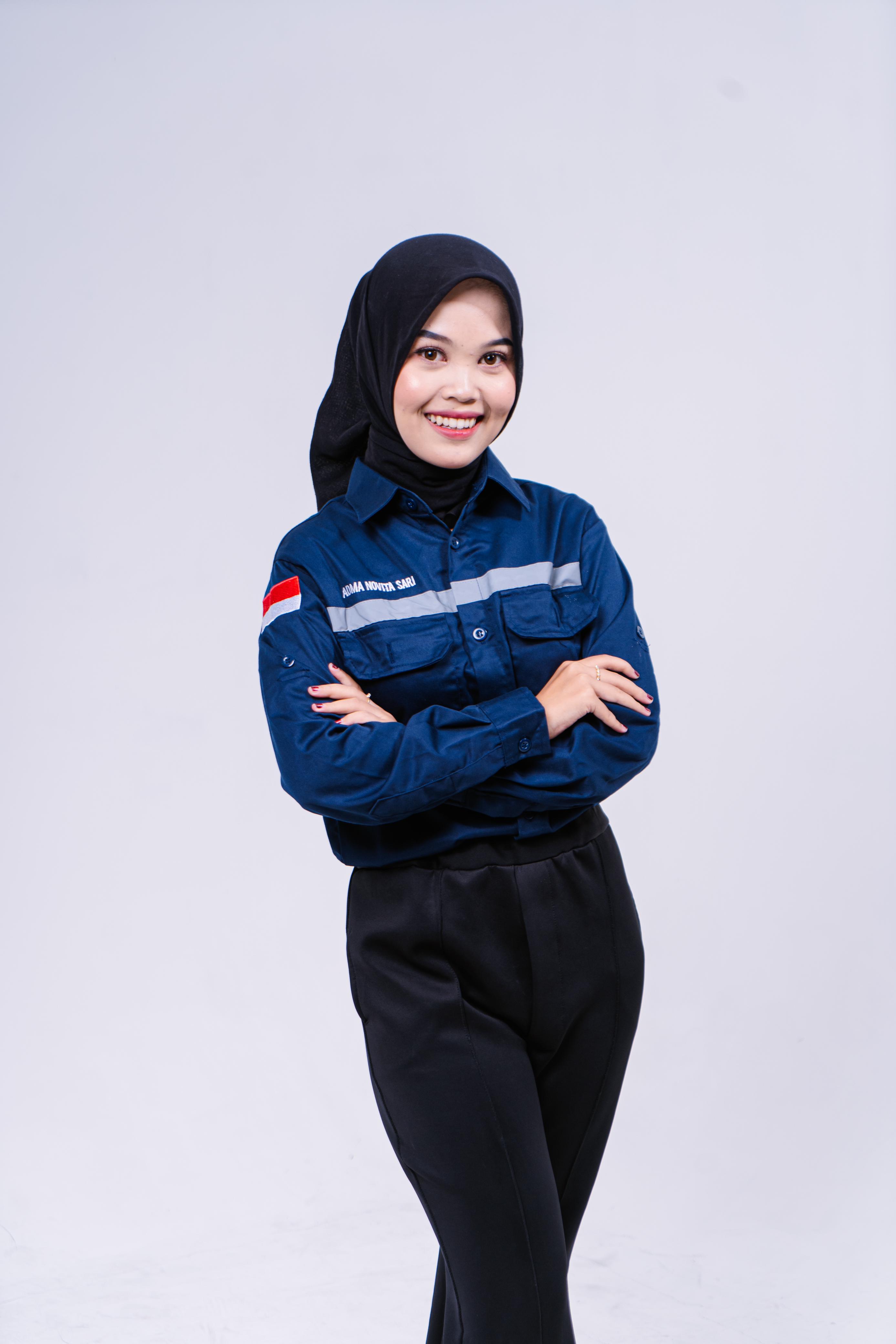 MULTI-TALENTA: Adma Novita Sari giat mempelajari hal-hal baru mulai dari pageant, public speaking, hingga digital marketing.