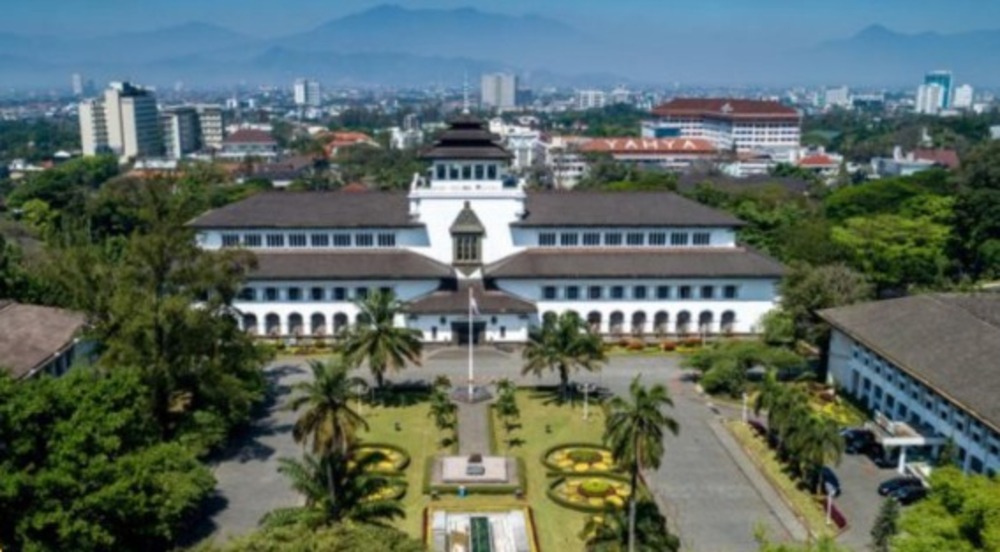 Menteri Agraria dan Tata Ruang/Kepala Badan Pertanahan Nasional (ATR/BPN), Agus Harimurti Yudhoyono (AHY) akan membuka Konferensi Internasional pertama tentang Pendaftaran Tanah Ulayat di Indonesia