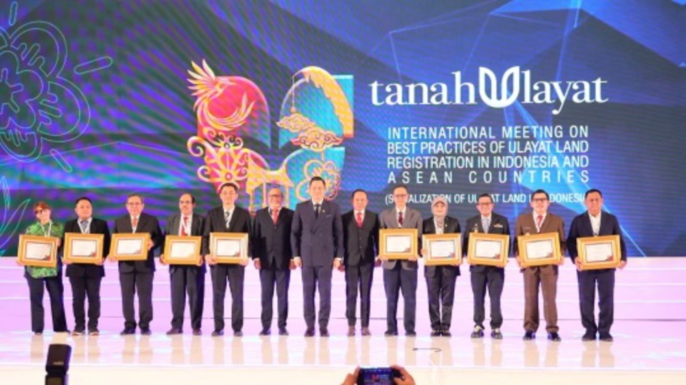 Menteri AHY saat International Meeting on Best Practices of Ulayat Land Registration in Indonesia and ASEAN Countries pada Rabu (05/09/2024) di The Trans Luxury Hotel, Bandung.