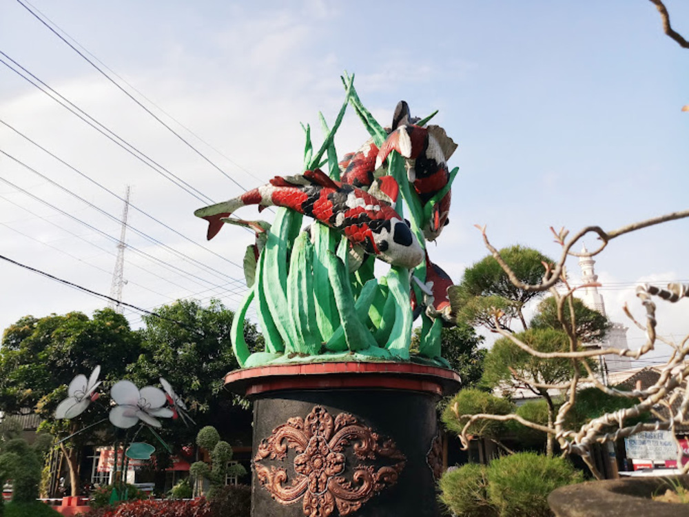 Blitar mendapatkan julukan sebagai Kota Koi