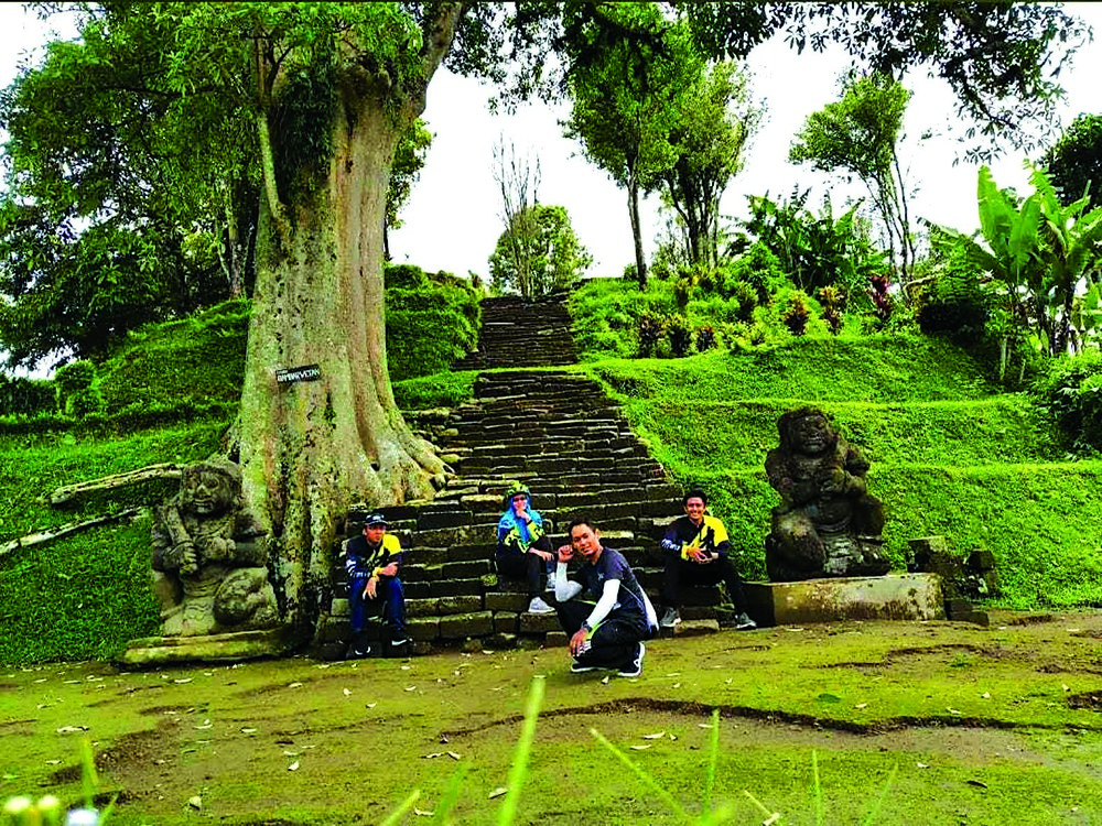 BERSEJARAH: Candi Gambar Wetan yang kondisinya masih terpelihara dan mengalami pemugaran.