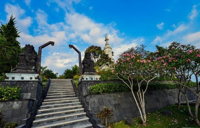 Vihara Bodhigiri, Wlingi-Blitar
