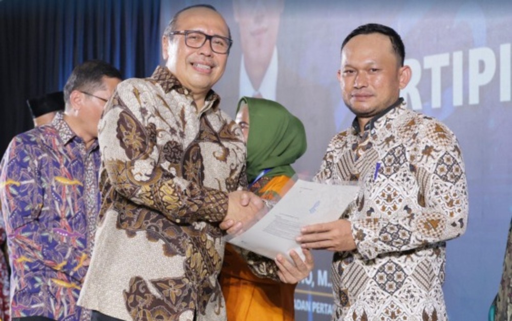 Petani Milenial Asal Sukabumi Akhirnya Dapatkan Legalitas Tanahnya melalui Reforma Agraria