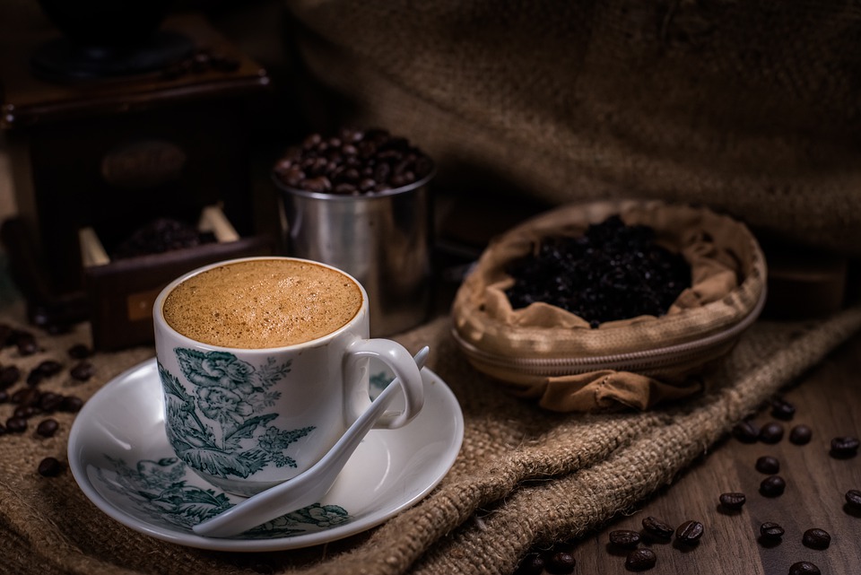 Tingginya minat masyarakat dalam bidang industri kreatif terutama kopi membuat Pemerintah Kota (pemkot) Blitar turun tangan.