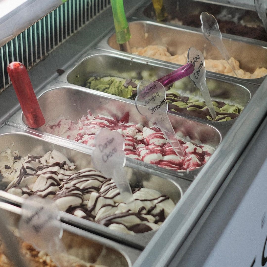 BANYAK PILIHAN: Sensasi gelato semakin menjadi favorit di kalangan pecinta dessert, termasuk di Kota Blitar.
