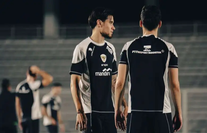 Kevin Diks menjalani latihan perdananya bersama Timnas Indonesia setelah tiba di Jakarta
