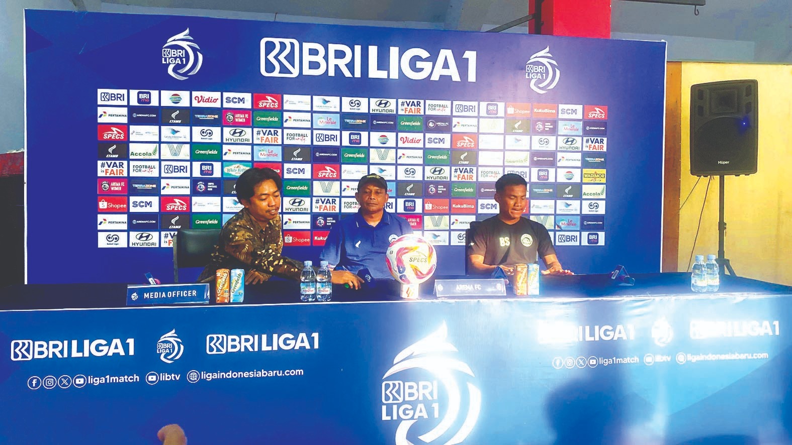 TETAP OPTIMIS: Arema FC fokus menatap laga berikutnya demi  meraih poin penuh meski usai berpisah dengan pelatih Joel Cornelli.