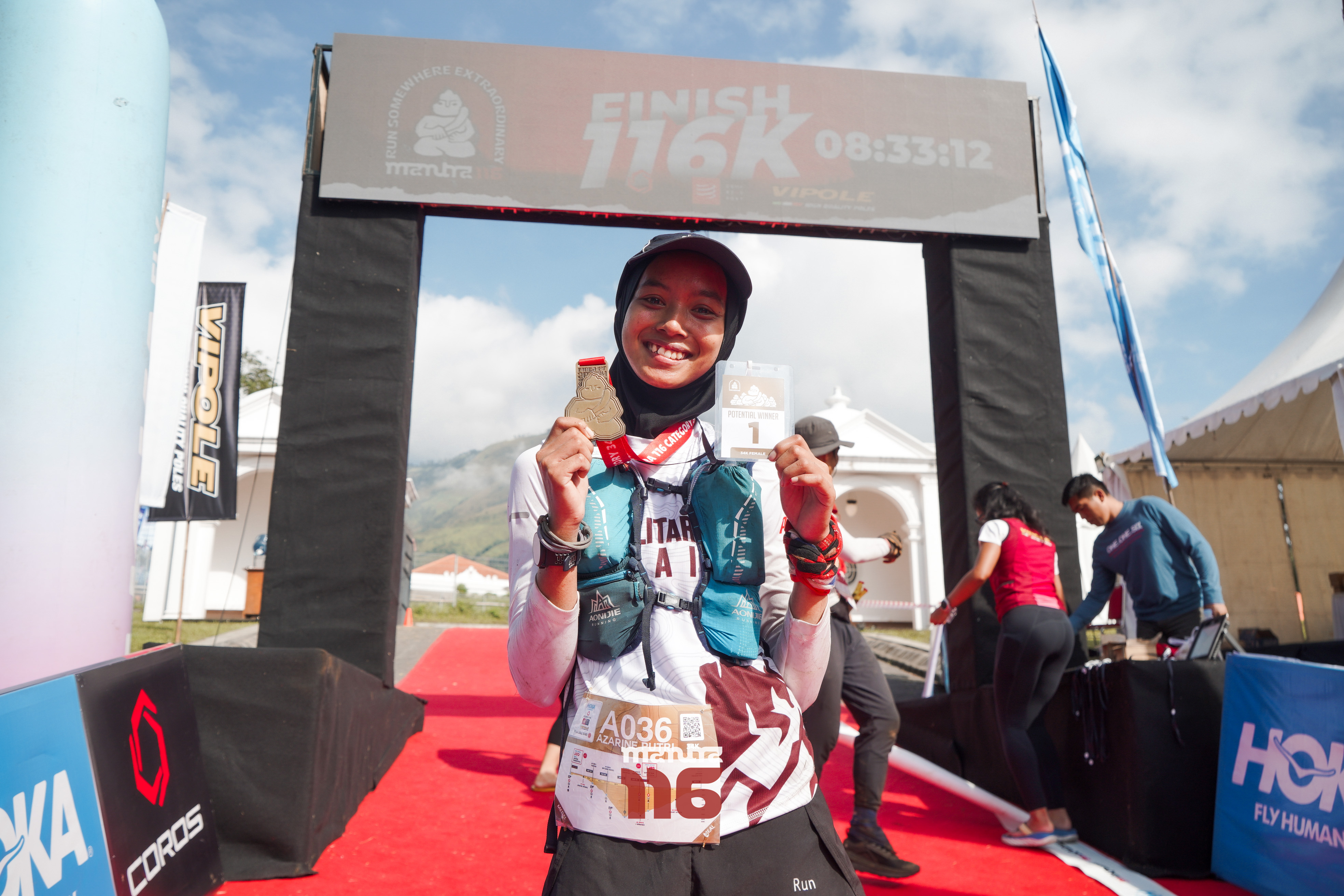 PACU ANDRENALIN: Nur Azerina Putri Yasmin dalam salah satu kompetisi trail run.