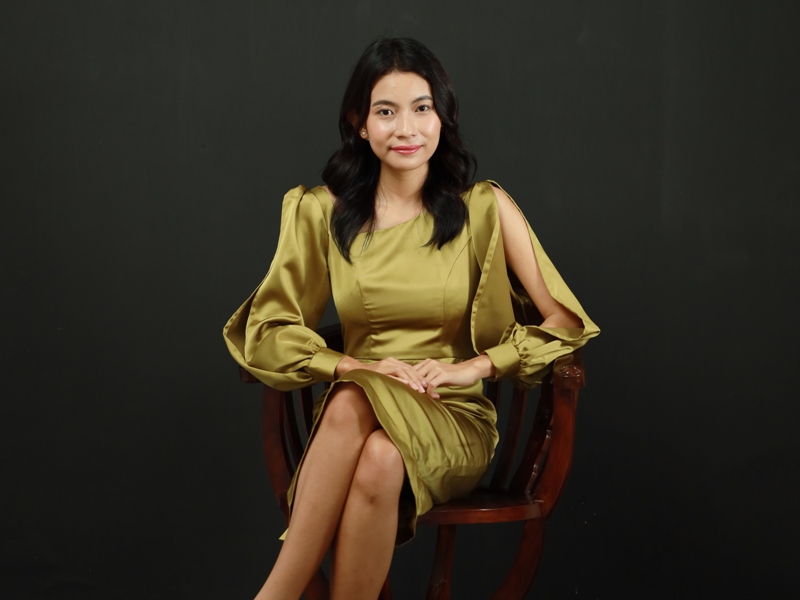 PEDULI PEREMPUAN: Bela Ayu Safitri, jebolan Diajeng Kota Blitar 2021 yang kini menjalani karantina di ajang Puteri Indonesia Jatim 2025.