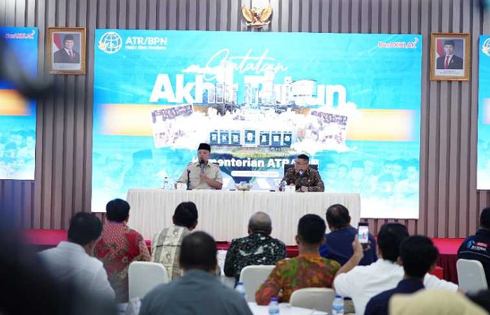 Jakarta (Suara Kalbar)- Presiden Joko Widodo meluncurkan sertifikat elektronik untuk pertama kalinya. (Jumat, 3 Januari 2025)