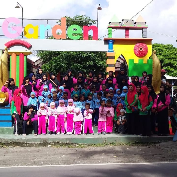 Fish Garden Blitar