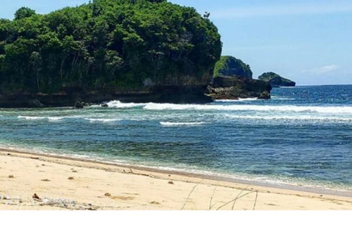 Gambar 1: Pantai Banteng Mati Blitar Jawa Timur (Foto/Instagram/djatmikoprijambodo)