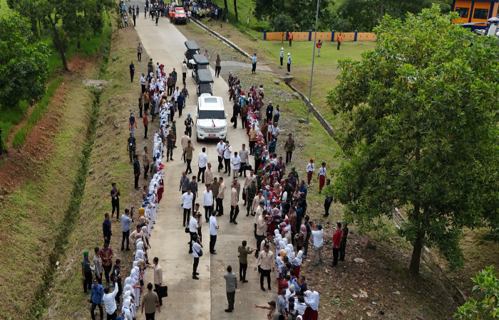 TUGAS NEGARA: Presiden Prabowo berkunjung untuk meresmikan 37 proyek listrik nasional di 18 provinsi yang digelar di PLTA Jatigede.