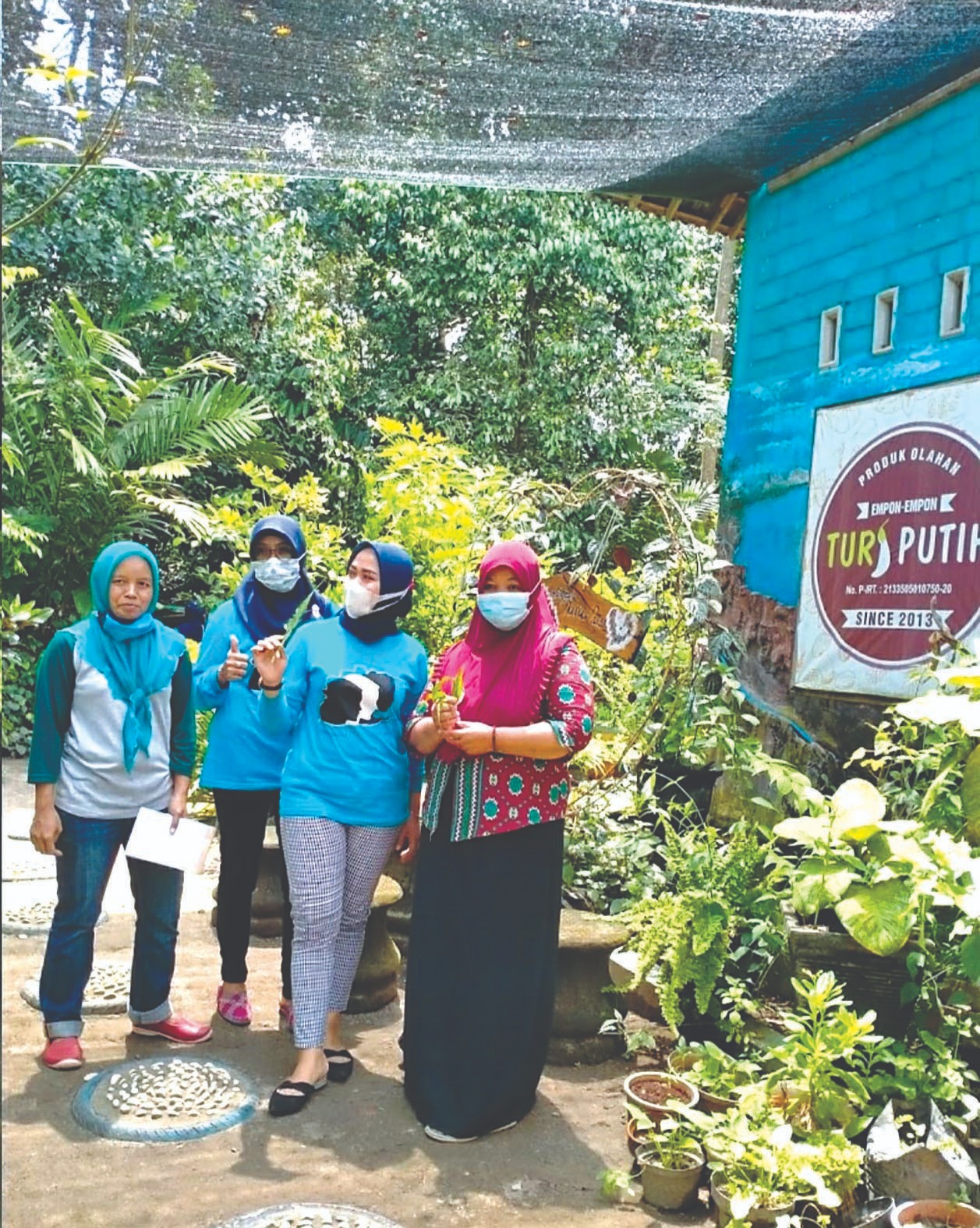 Herbs medical garden atau Taman Apotik Herbal Turi Putih yang ada di Desa Kebonagung, Kecamatan Wonodadi, Kabupaten Blitar menjadi salah satu spot wisata andalan.