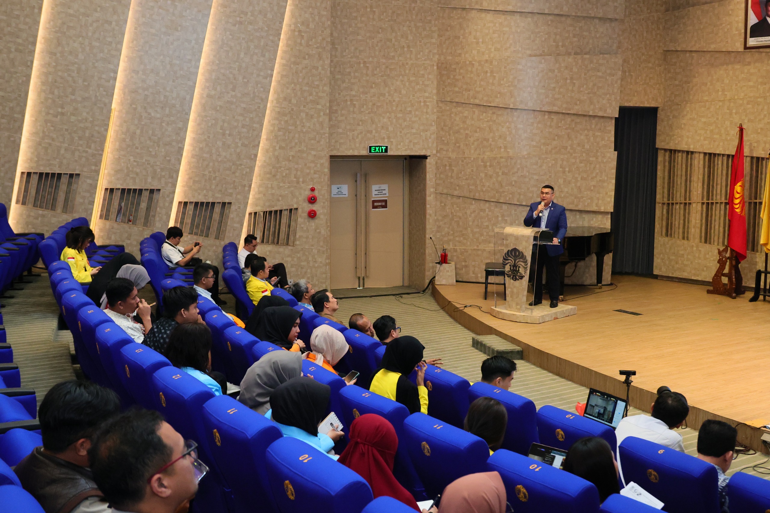 Wame ATR/ Wakil Kepala BPN, Ossy Dermawan saat menjadi pembicara dalam Seminar Nasional Pekan Notaris 2025 oleh Fakultas Hukum Universitas Indonesia di Makara Art Center UI, Kota Depok.
