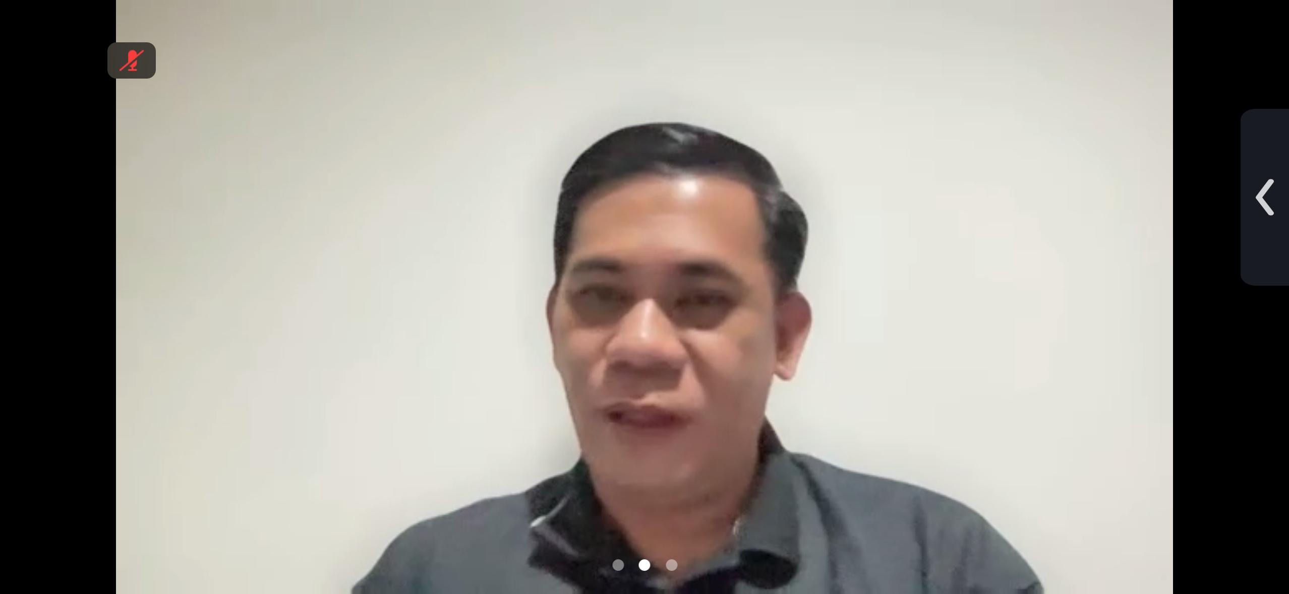 Kepala Biro Hubungan Masyarakat Kementerian ATR/BPN, Harison Mocodompis dalam wawancara mengenai dokumen yang terbakar dalam kebakaran yang terjadi di kantor Biro Humas ATR.BPN.