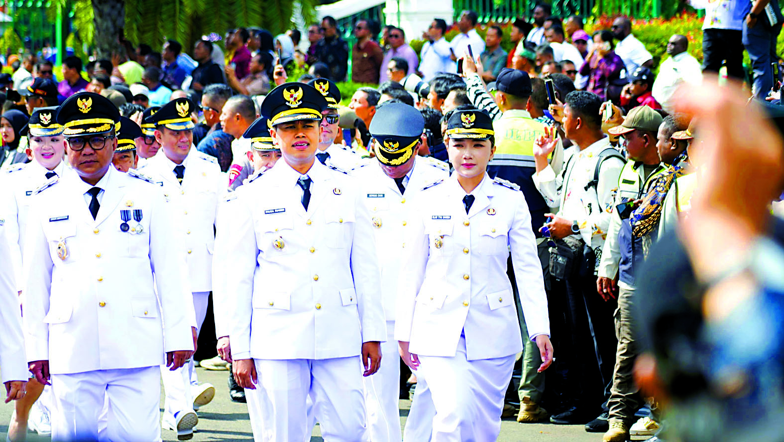 PROKOPIM SETDA KOTA BLITAR UNTUK RADAR BLITAR  AMANAH: Wali Kota Blitar Mas Ibin dan Wakilnya, Mbak Elim mengikuti serangkaian prosesi pelantikan di Jakarta, kemarin (20/2/2025).