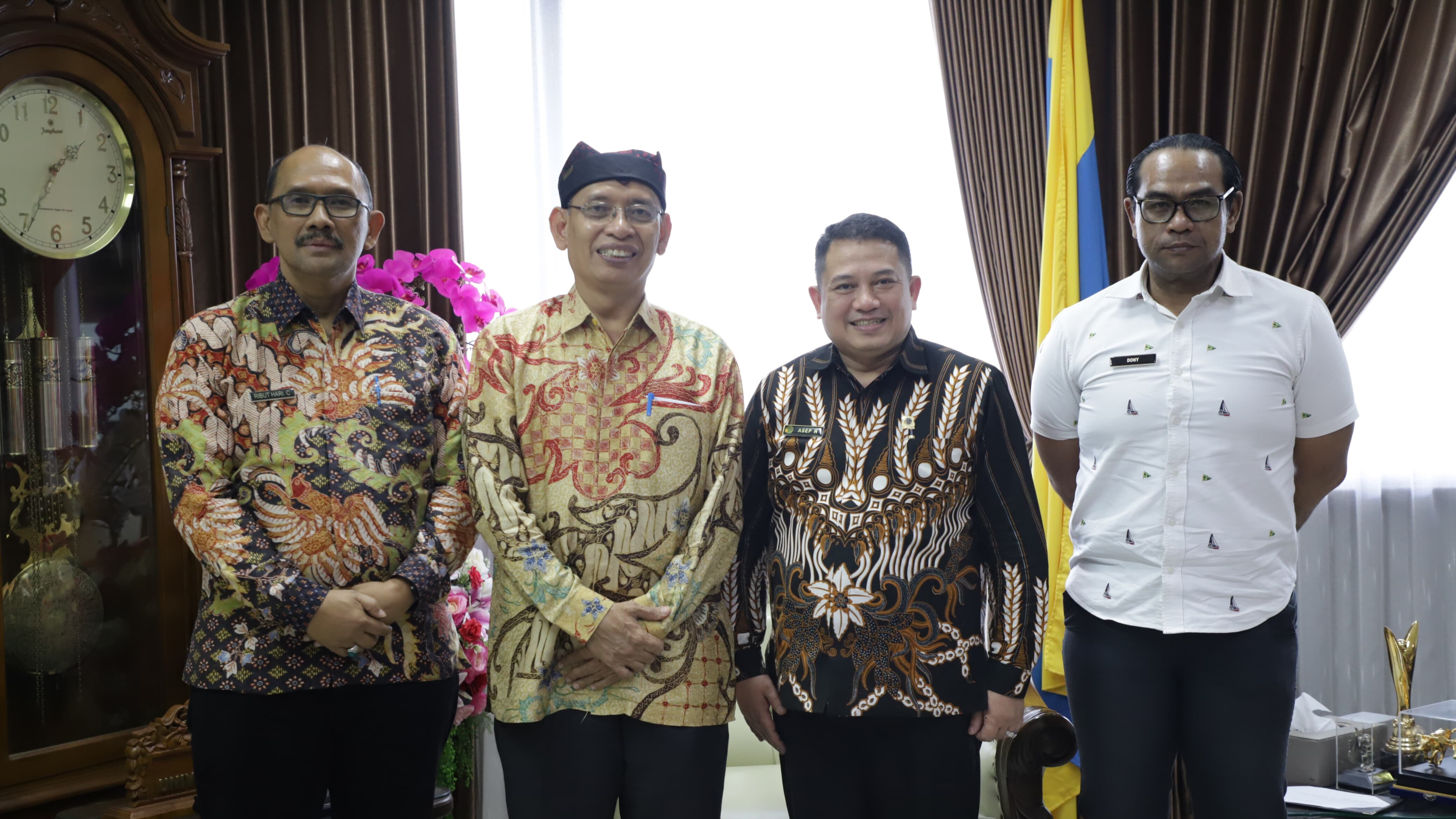 Kakanwil BPN Profinsi Jawa Timur melaksanakan kunjungan kerja ke Kampus Unair