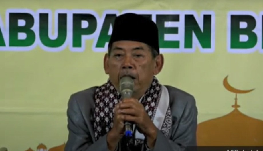 Ketua MUI Kabupaten Blitar, KH Syaikhuddin Rohman