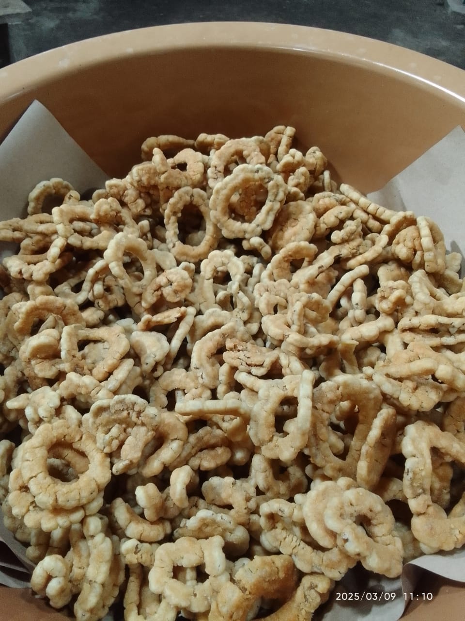 GURIH: Keripik Pare yang krispi dan tidak pahit.