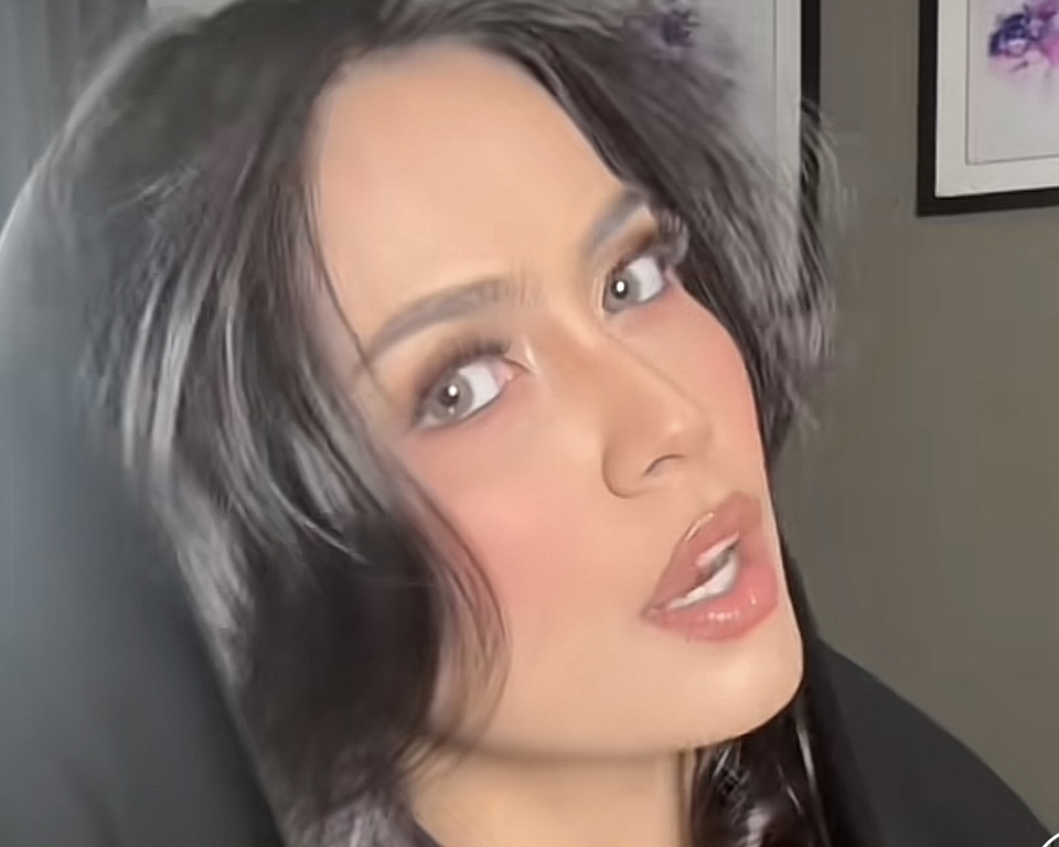 TREN : Make up habis mandi untuk lebaranmu makin kece.
