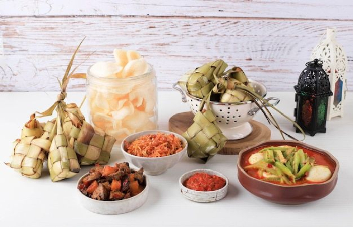Inspirasi Menu Tradisional untuk Lebaran Ketupat: Bukan Cuma Ketupat dan Opor
