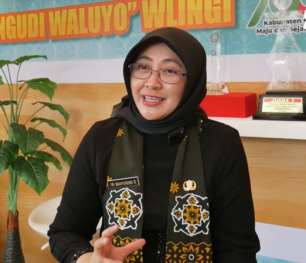 AKTIF: Plt Wakil Direktur Umum dan Keuangan RSUD Ngudi Waluyo Wlingi, dr Tri Wahyuning R.&nbsp; MMRS.