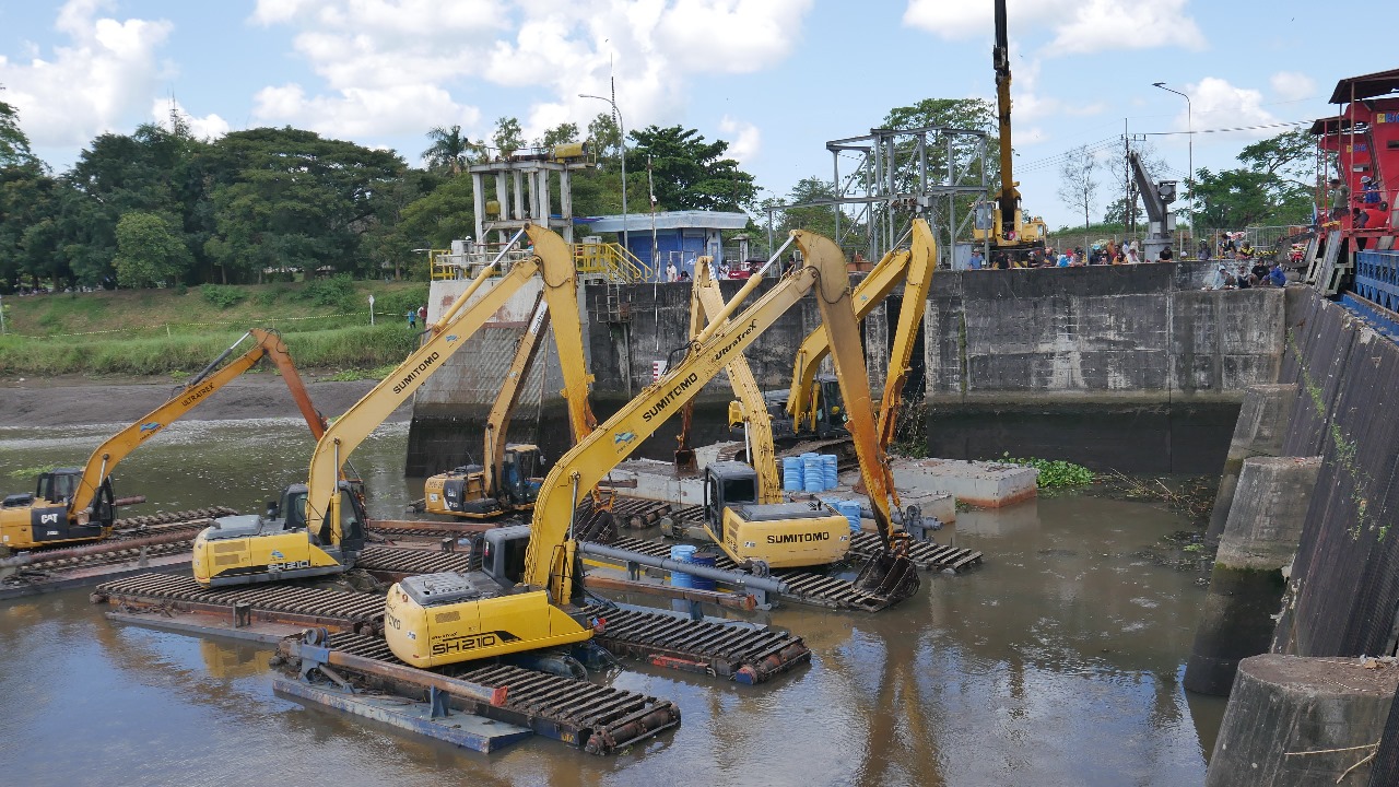 JADI PERHATIAN: Flushing Waduk Wlingi dan Lodoyo berlangsung selama sepekan dan dimulai pada&nbsp;Minggu&nbsp;(27/4).