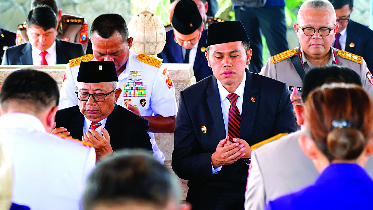 KHUSYUK: Wali Kota Blitar, Syauqul Muhibbin, ziarah di MBK bersama rombongan Lemhanas RI, Jumat (16/5/2025).