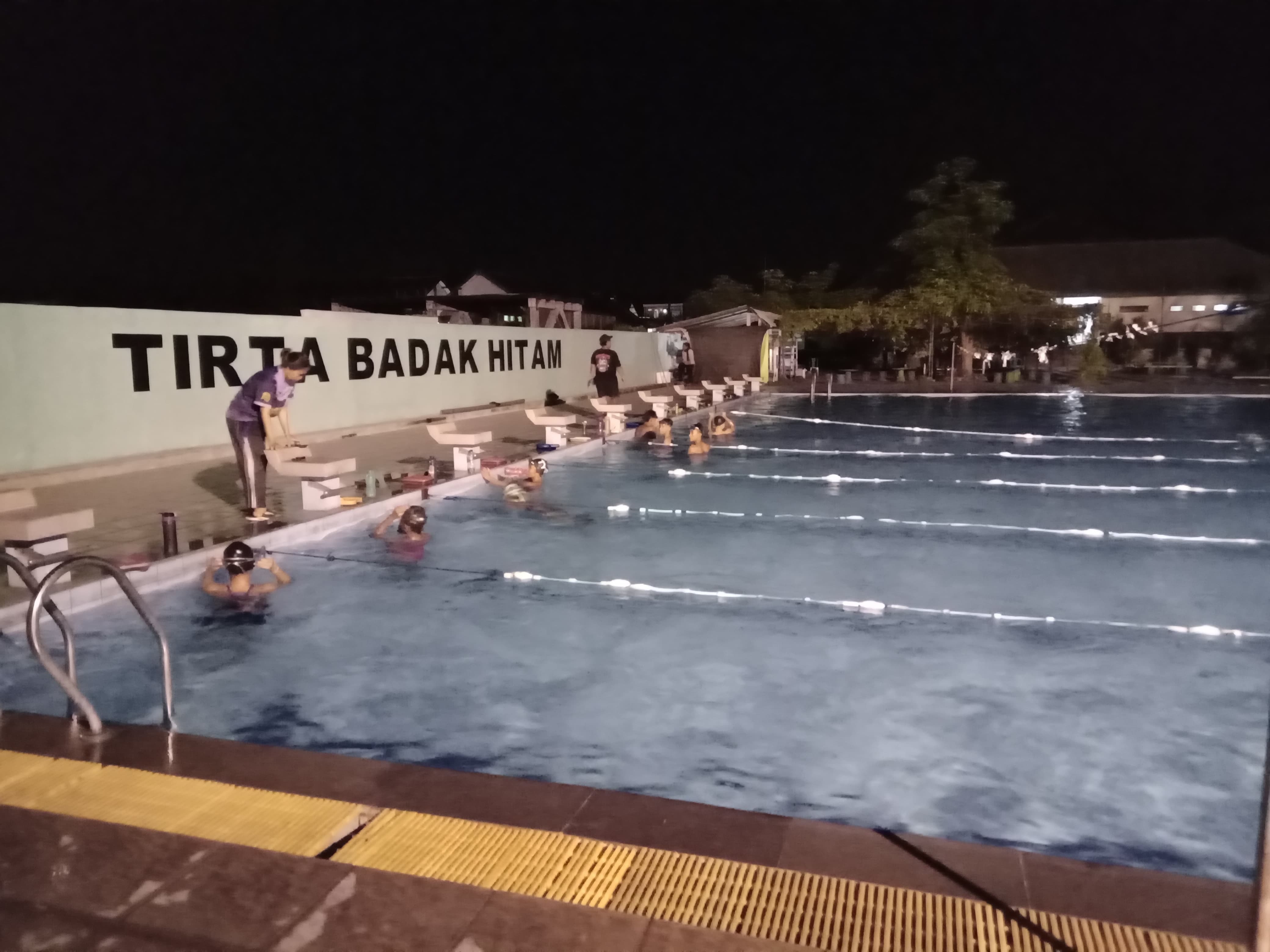 SEMANGAT: Cabor akuatik menjadi unggulan di porprov yang berpeluang membawa&nbsp;pulang&nbsp;medali.
